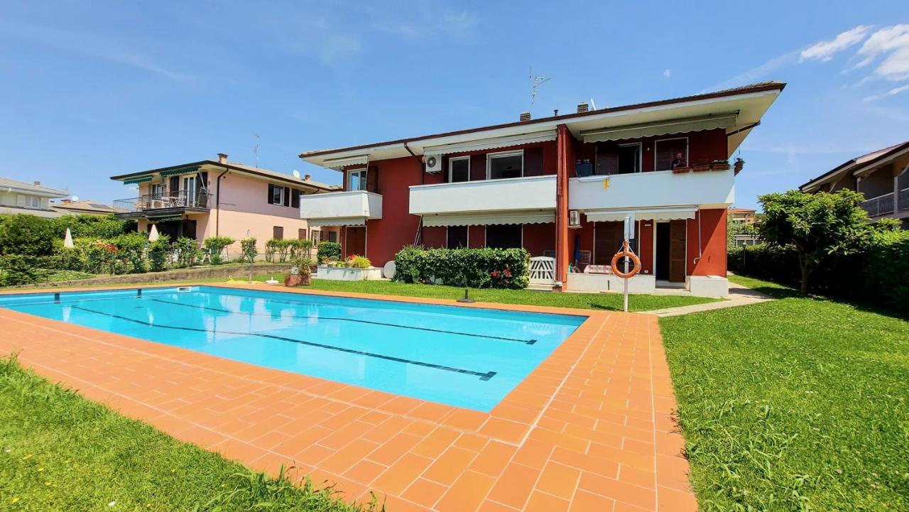 Narcisa View Lake&Pool Apartment Бардолино Екстериор снимка