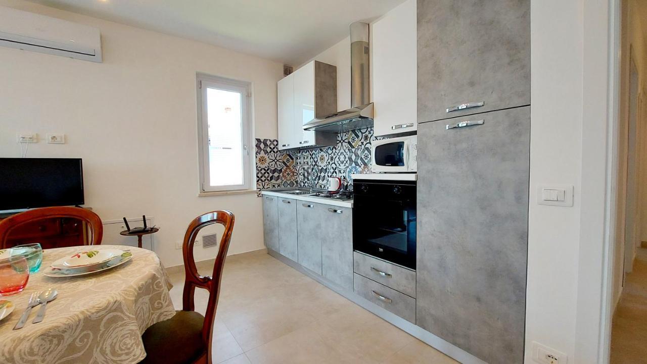 Narcisa View Lake&Pool Apartment Бардолино Екстериор снимка